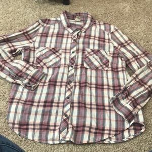 Pink/ gray/ white/ peach plaid top 😍